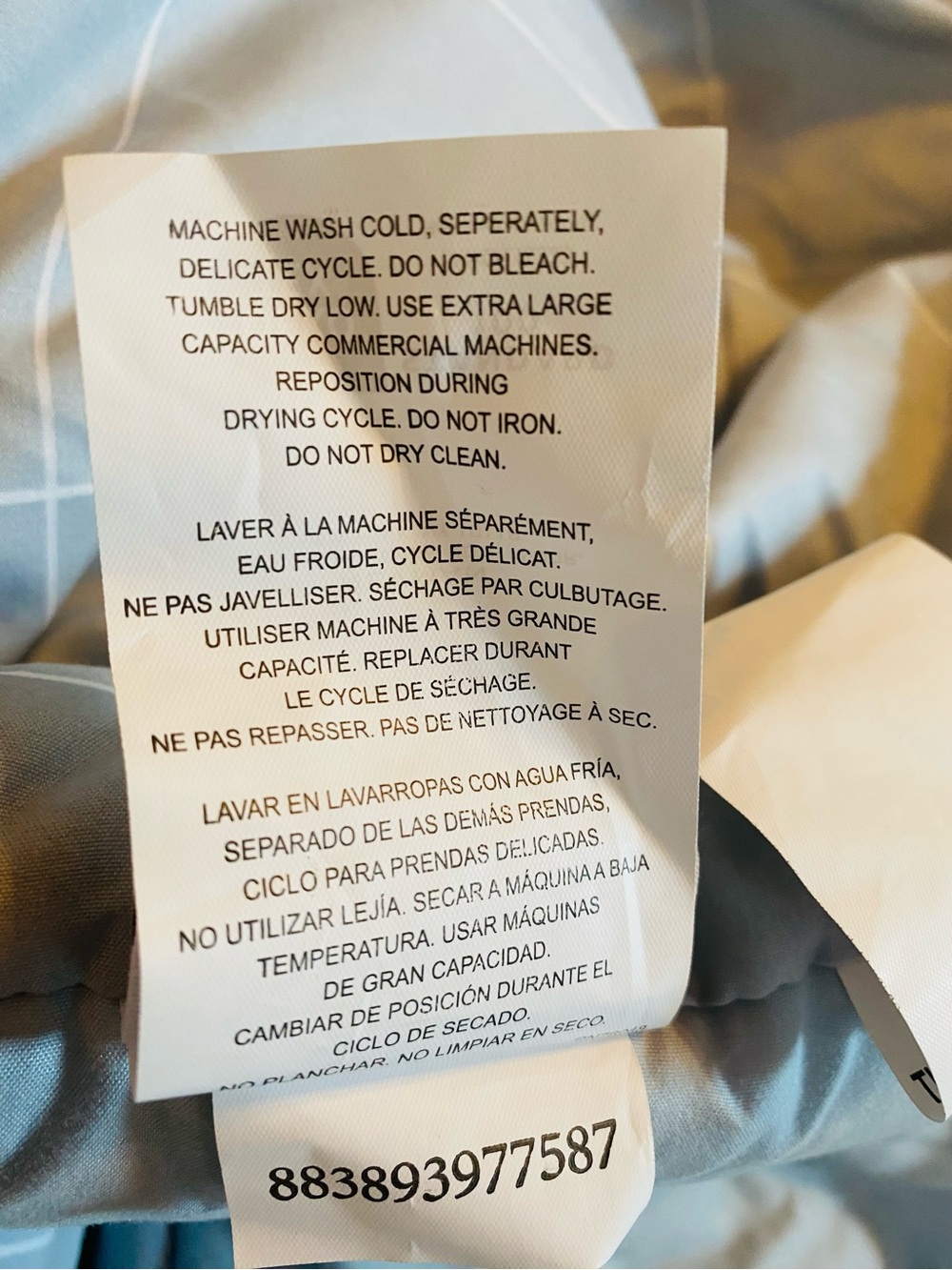 Reaction Kenneth Cole Queen Size Comforter - Picture 5 of 6